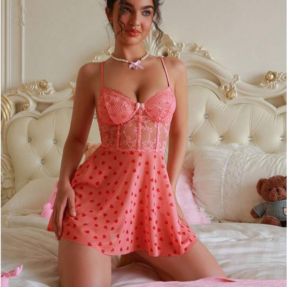 PetitDoll Ladies Sexy Lingerie Dre
ss (Valentine's Day Themed) - Picture 4 of 5